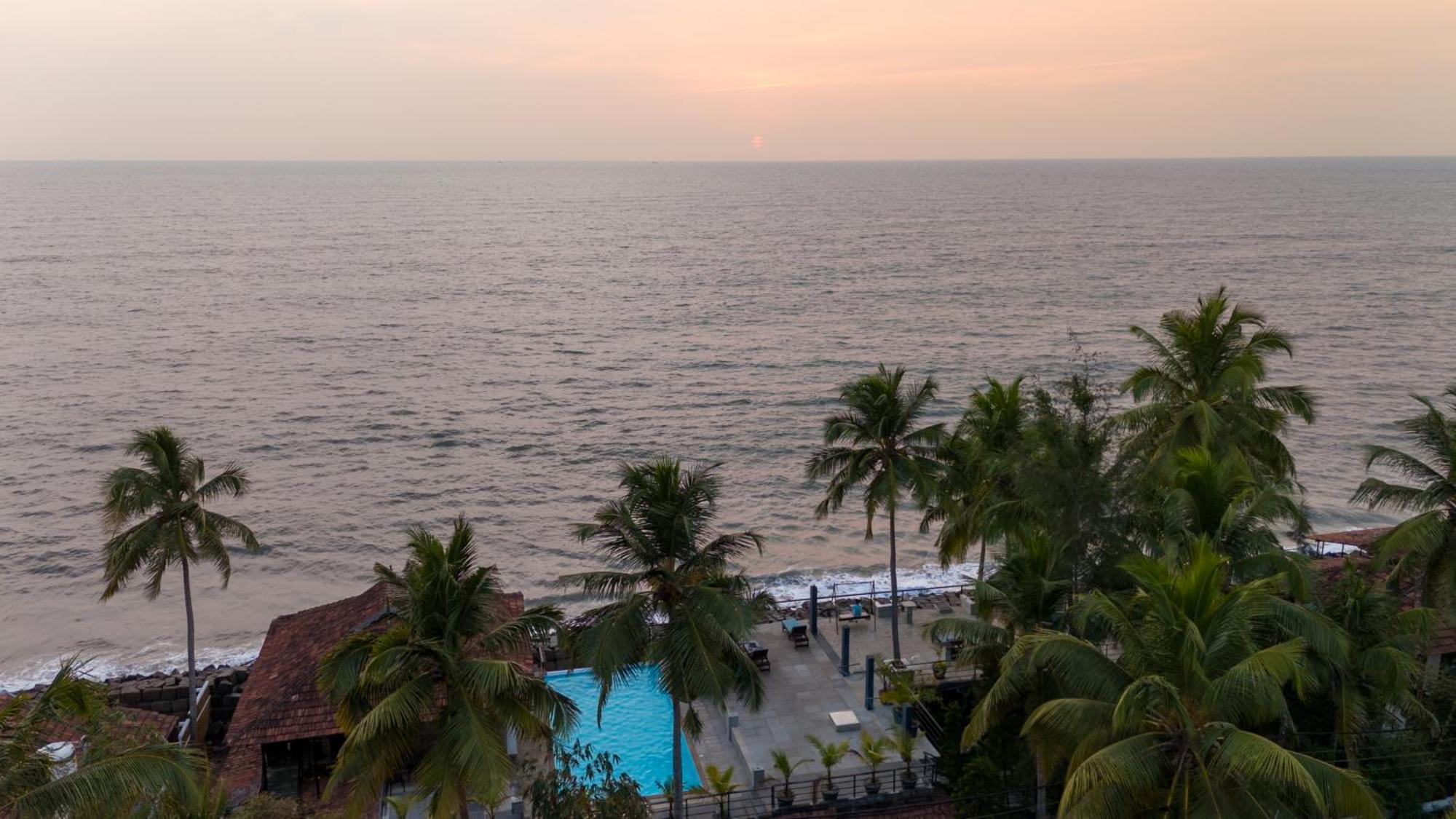 Hotel 36 Palms Boutique Retreat Cherai Beach Exterior foto